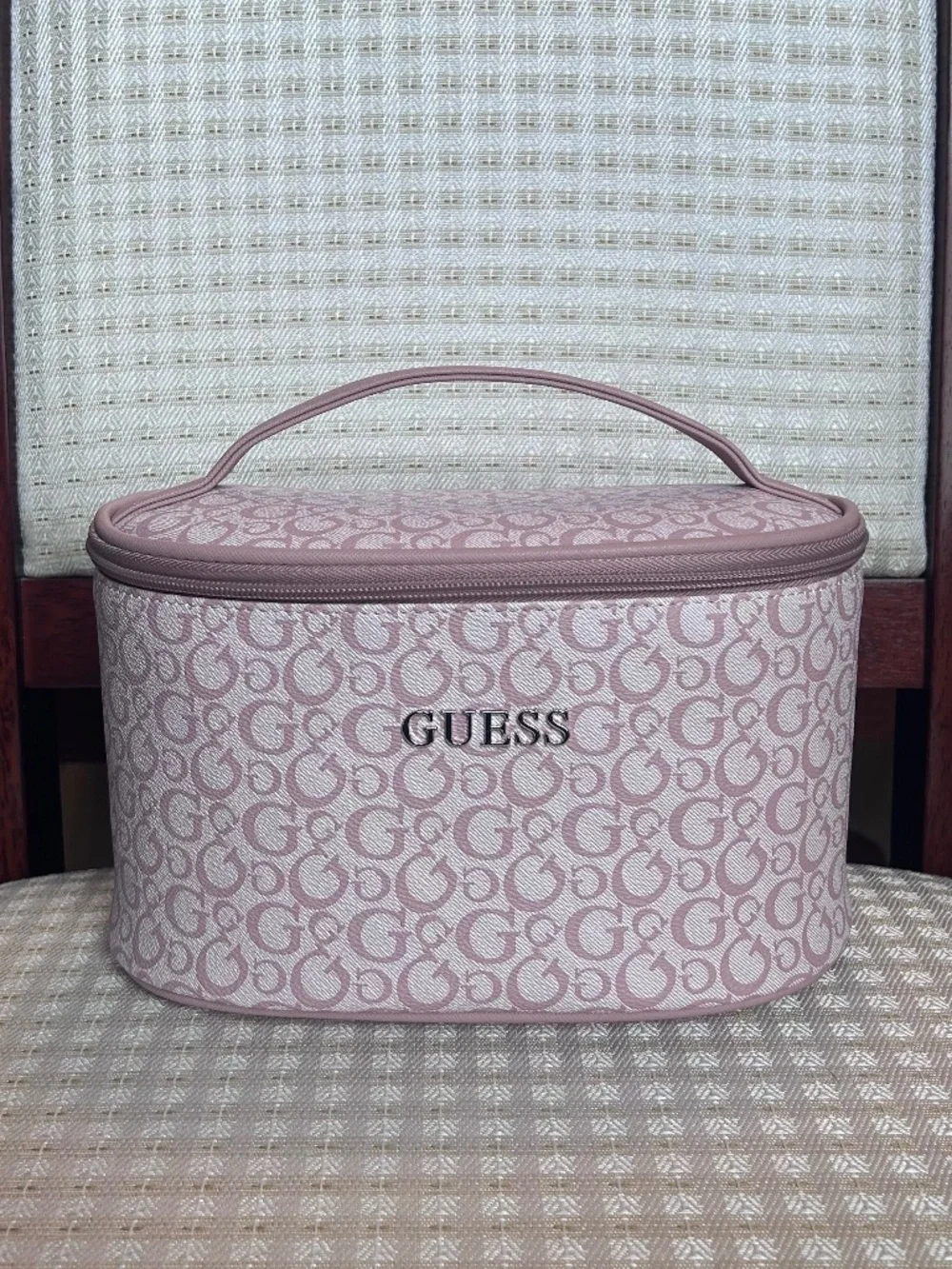 GUESS Pink Champagne Faux Leather Cosmetics Travel Bag